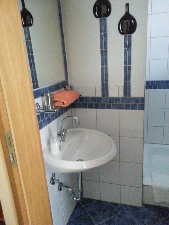 Alte Rathausschaenke - Hotel Garni Hannoversch Münden Rum bild