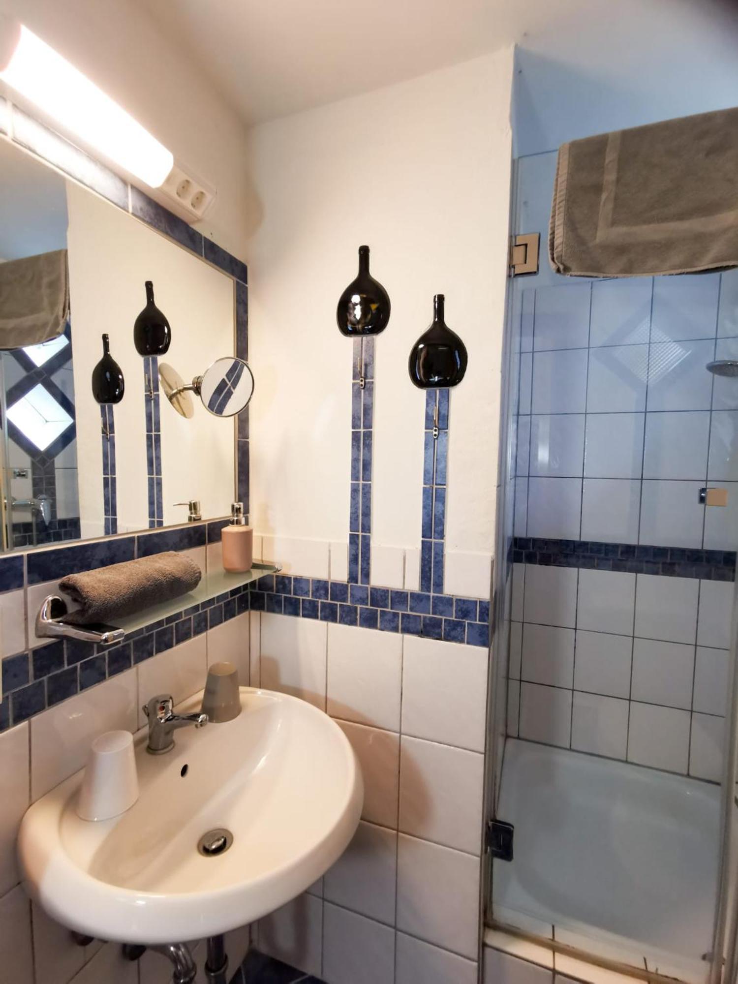 Alte Rathausschaenke - Hotel Garni Hannoversch Münden Exteriör bild
